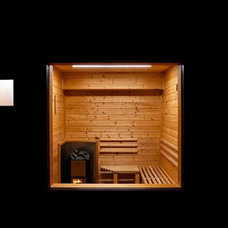 Aquachill Houseboat & Wellness Ботель Липтовски-Трновец